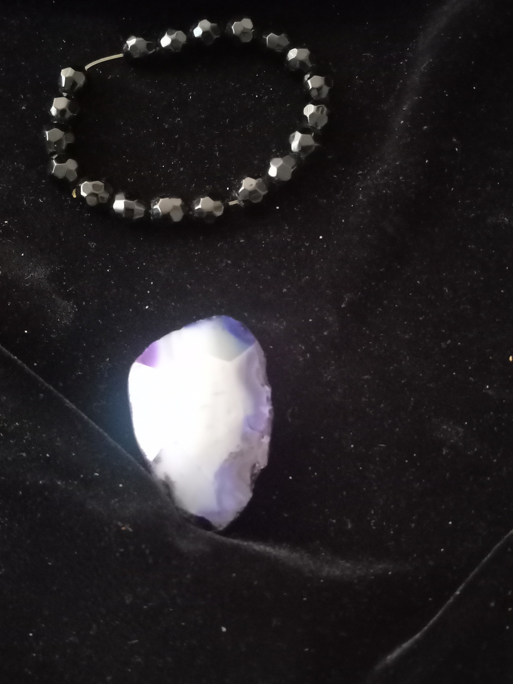 Purple White Agate Stone Black Bead Bracelet